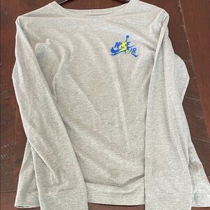 Nike Gray Long Sleeve with Blue Logo Kids size XL